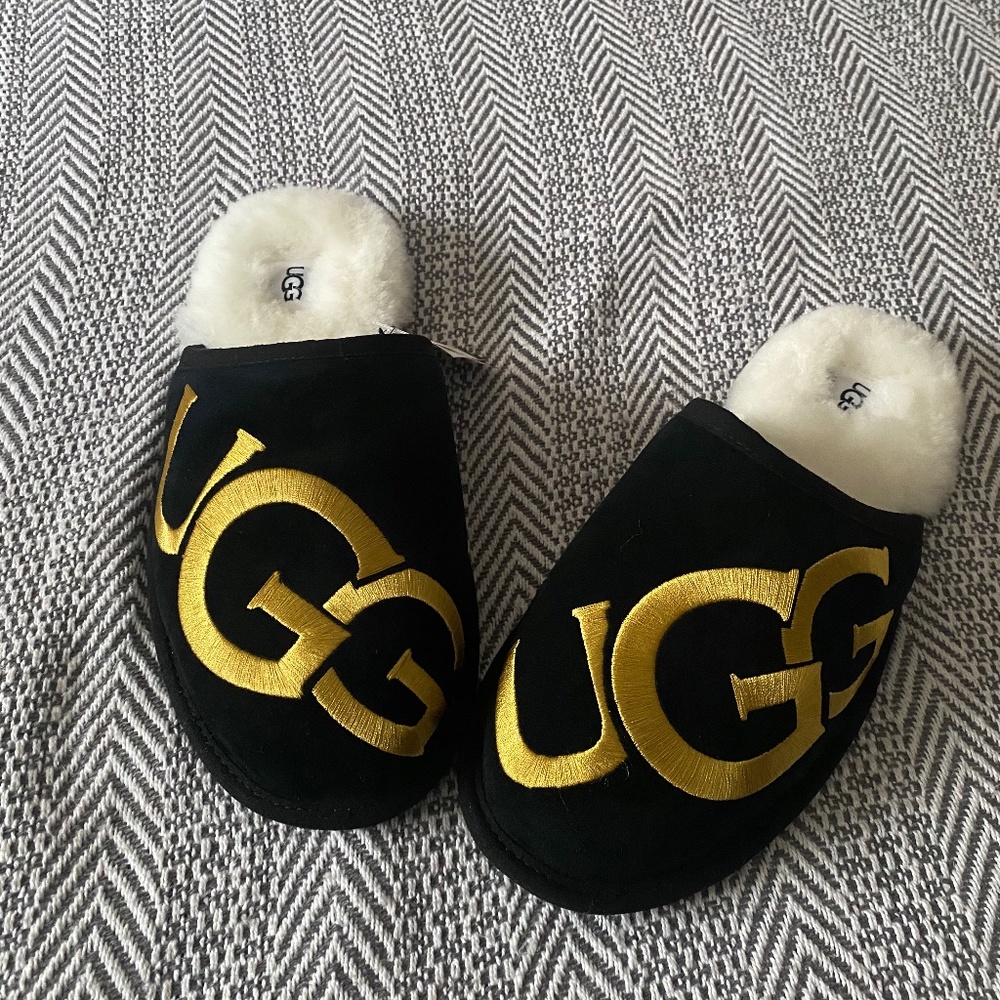 Ugg Slipper